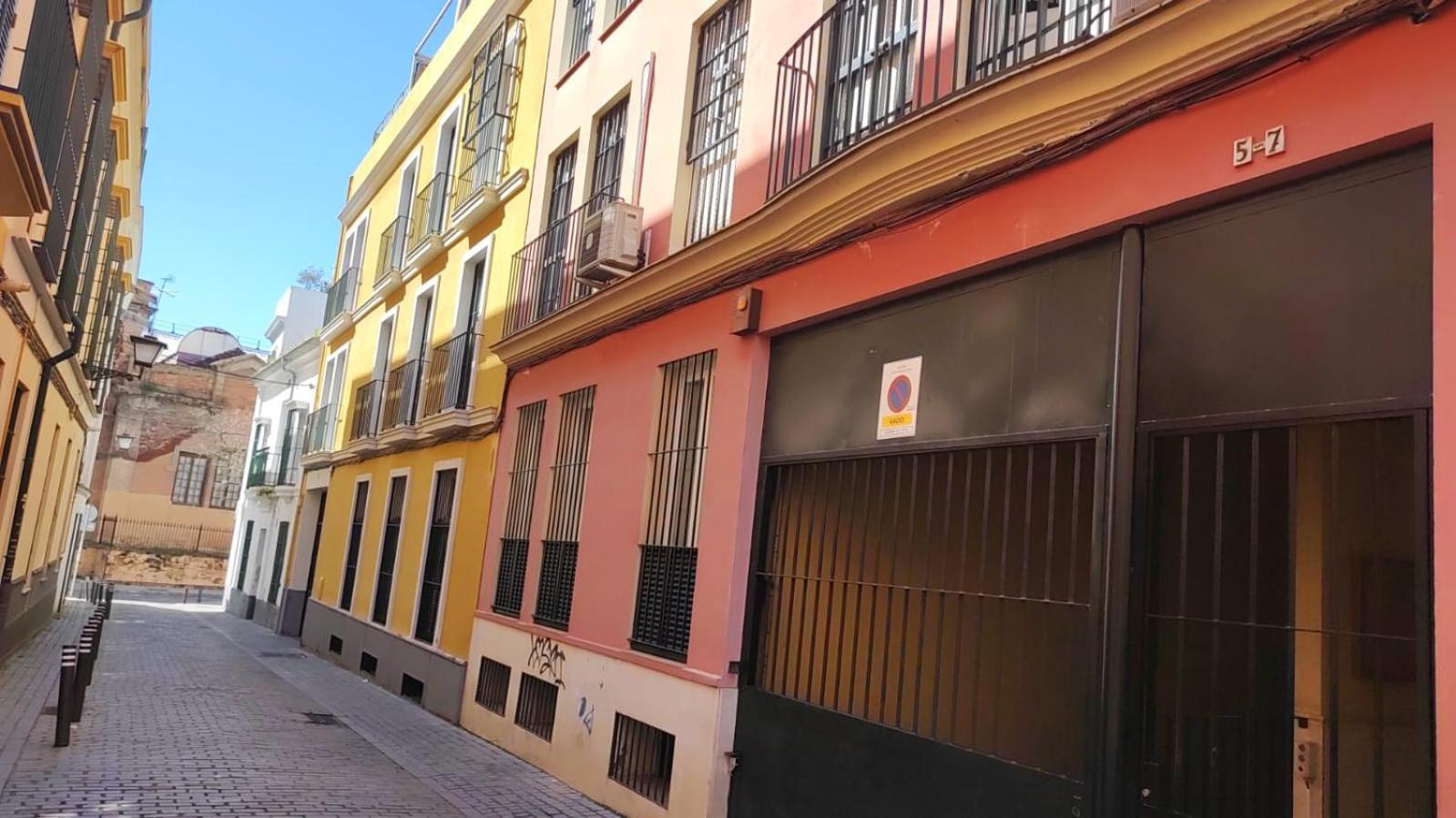 El Patio De San Bernardo Apartment Seville